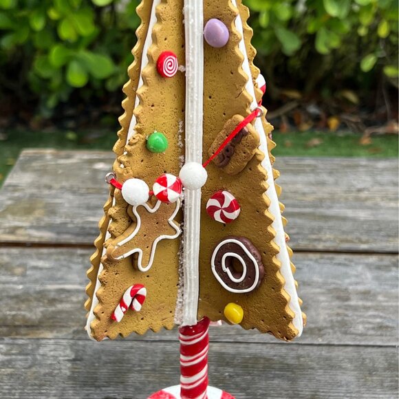 Old Time Pottery Gingerbread Christmas Tree Peppermint Candy Village Scene 13" - Picture 6 of 11